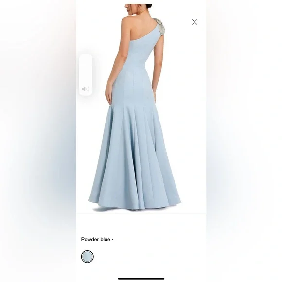 Mac Duggal Women's Crepe One Shoulder Gown With Flower
